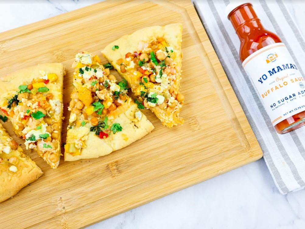 Buffalo Chickpea and Chicken Pizza – Yo Mama's Foods